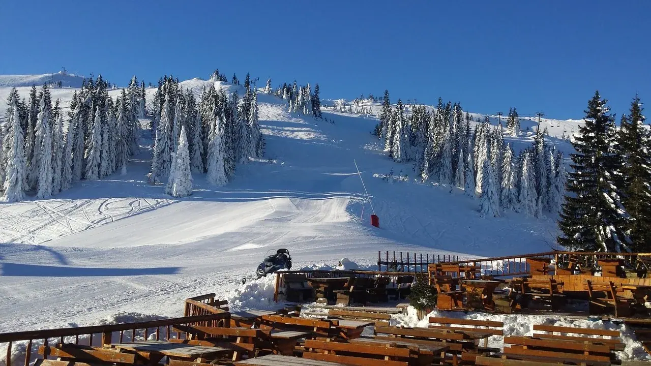 Panoramski pogled na skijalište Jahorina